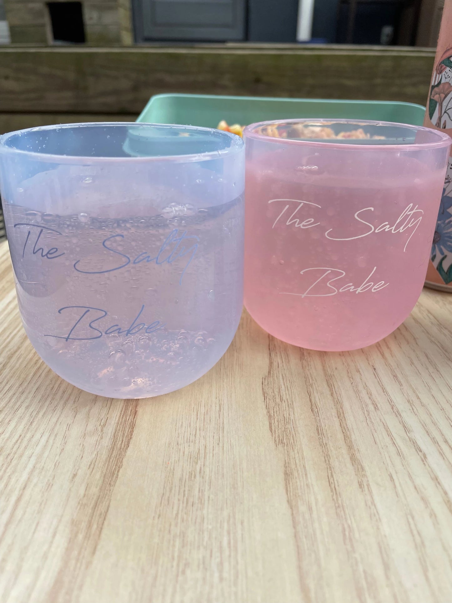 The Salty Babe – Silicone Wine Cups