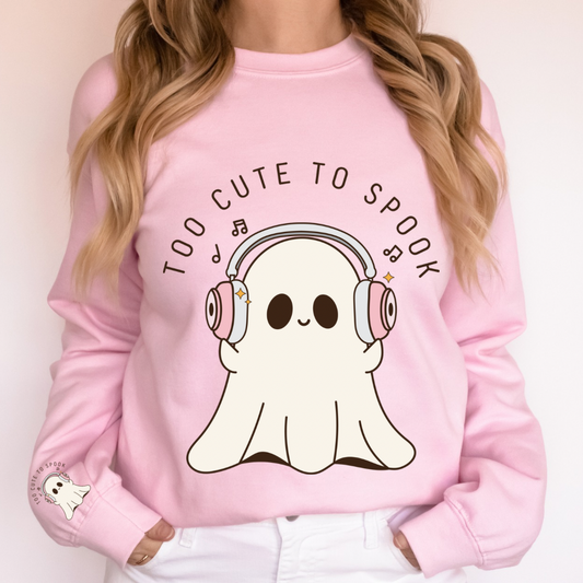 Too Cute To Spook Graphic Sweatshirt