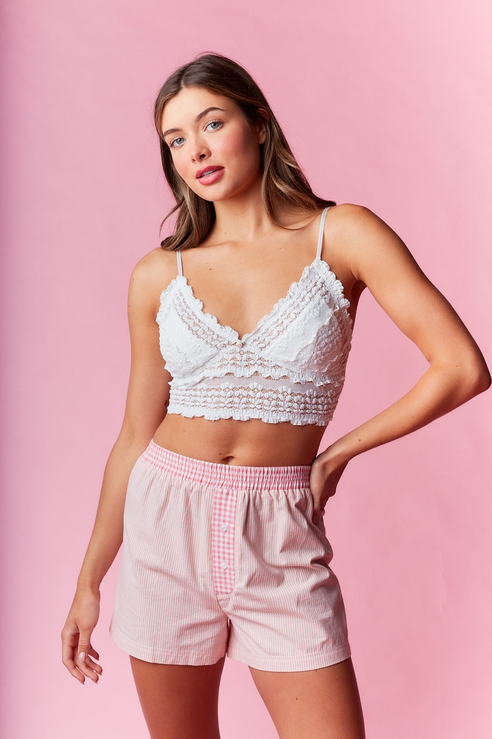 Floral Lace Cropped Top – Adjustable Spaghetti Straps with Scalloped Edges