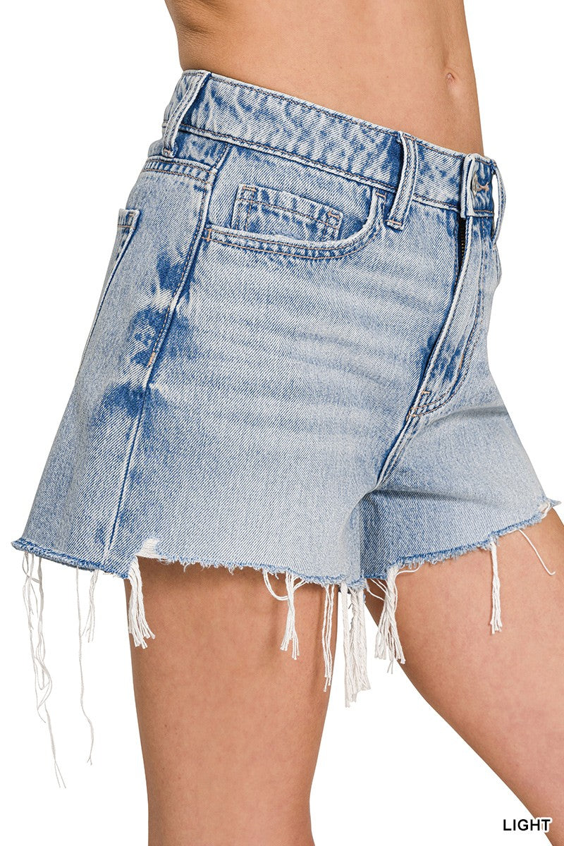 Distressed Hem Denim Shorts – Casual, Trendy, and Effortlessly Cool